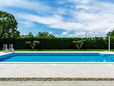 Karlo Apartament Čavle