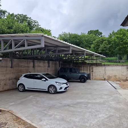 Διαμέρισμα Karlo Čavle